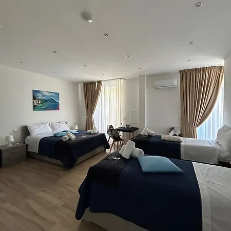 Giuly & Bed & Breakfast