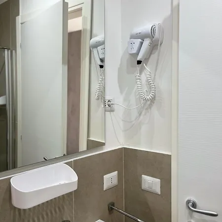 Giuly & 住宿加早餐酒店 4*